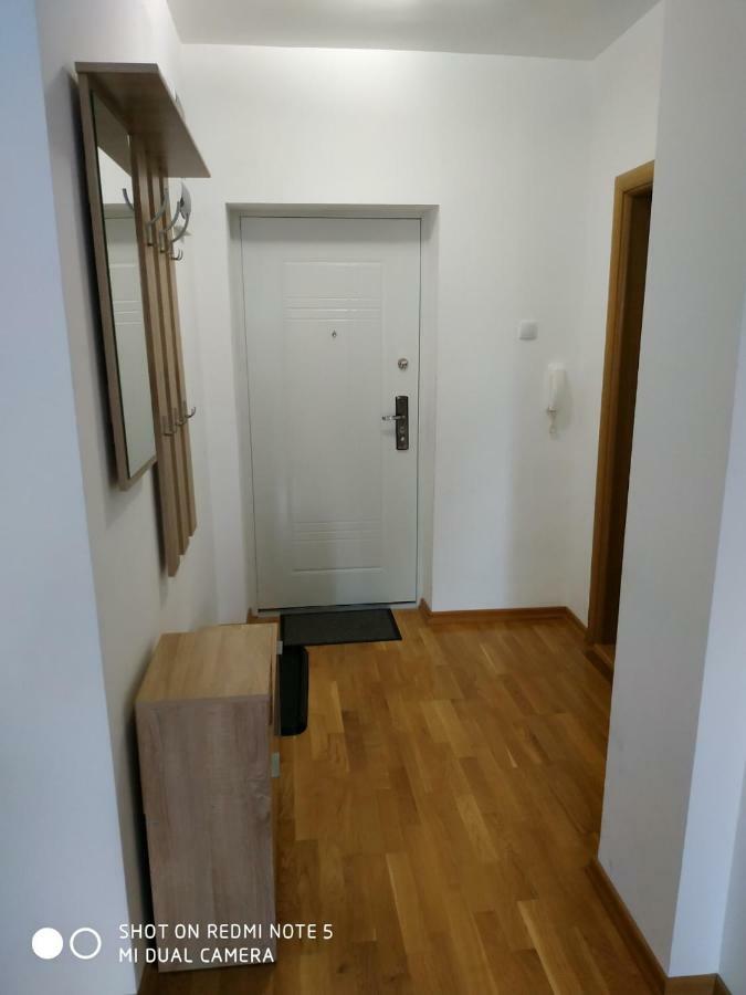 Apartment Jelena Zrenjanin Bagian luar foto